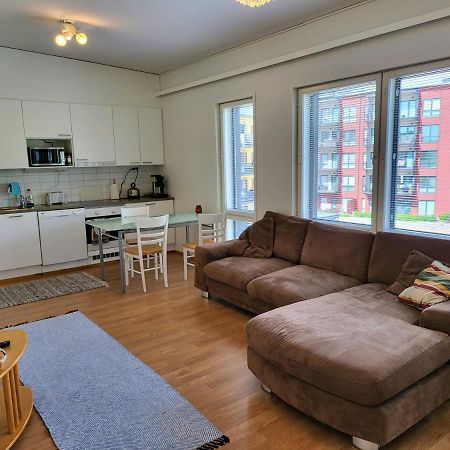 Two Room Apartment Near Harbour Турку Екстериор снимка