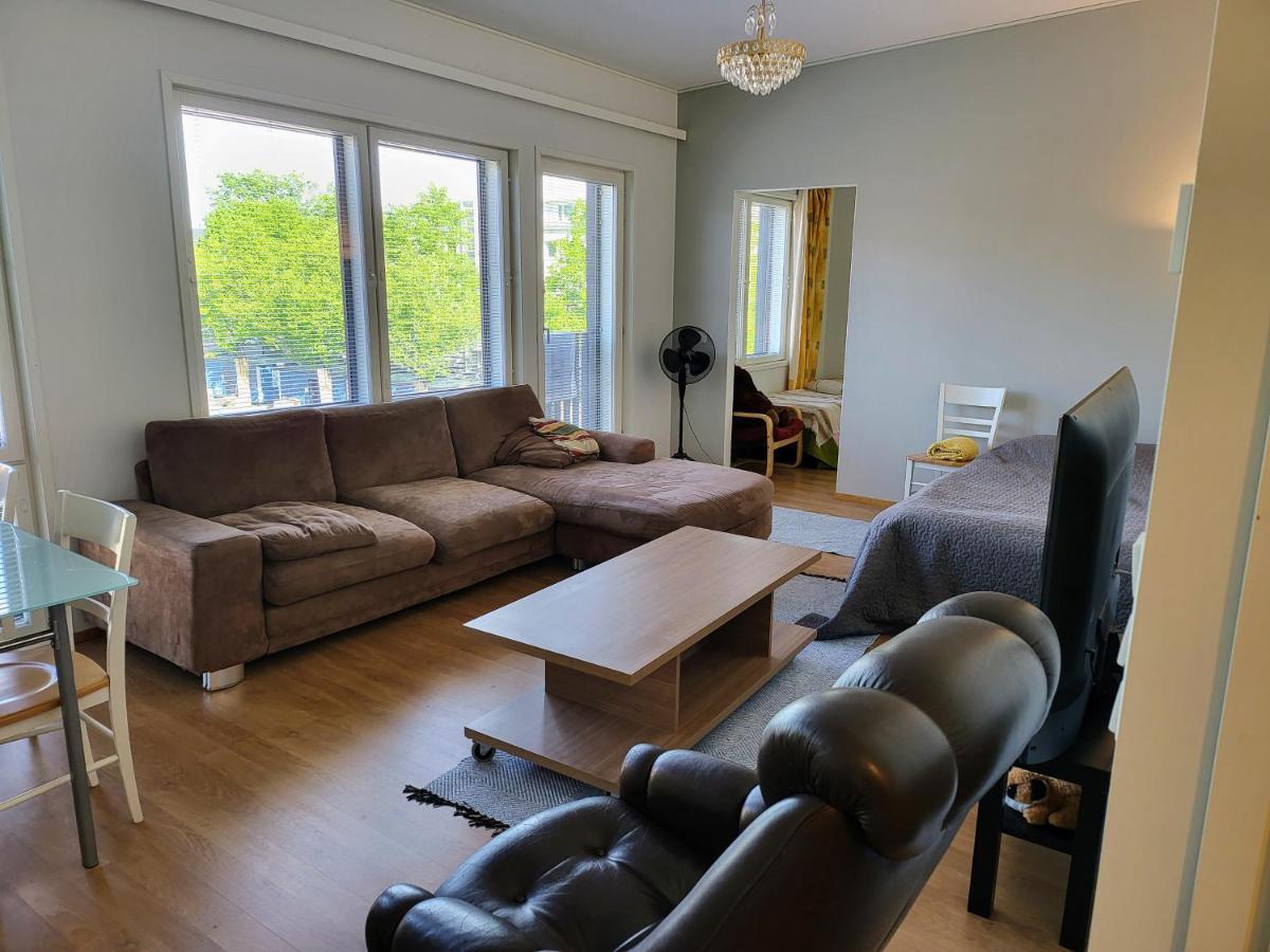 Two Room Apartment Near Harbour Турку Екстериор снимка